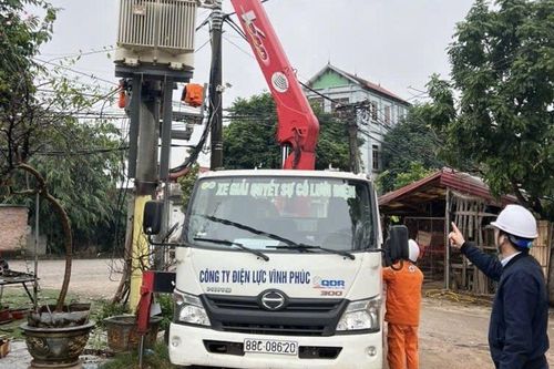 Phú Thọ: Đội Quản lý điện lực khu vực Lập Thạch đảm bảo cung cấp điện an toàn, thông suốt phục vụ bầu cử đại biểu Quốc hội và Hội đồng nhân dân