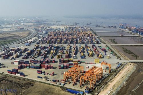 Thái Lan là thị trường xuất nhập khẩu lớn nhất của Việt Nam trong ASEAN