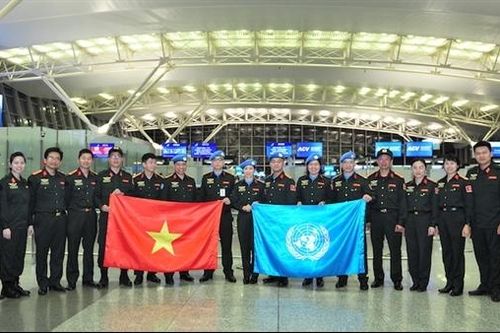 Sáu sĩ quan Công an lên đường thực hiện nhiệm vụ tại Phái bộ UNMIS