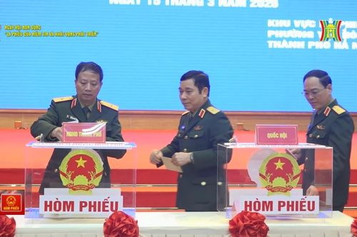 715 cử tri Bộ Tư lệnh Thủ đô tự hào tham gia ngày hội non sông