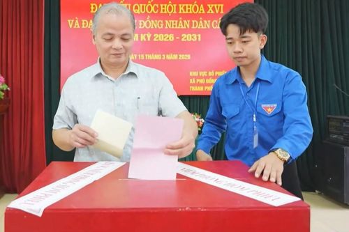 Ngày hội bầu cử trên quê hương Thánh Gióng