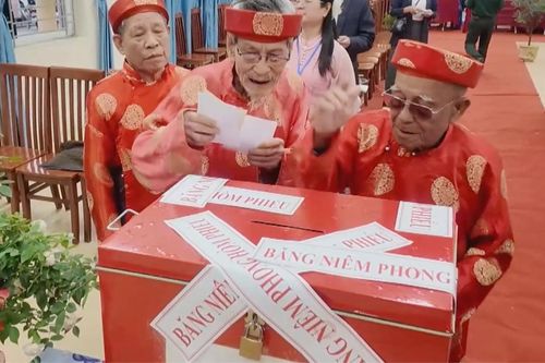 Hưng Đạo hội tụ ý Đảng lòng dân trong ngày hội non sông