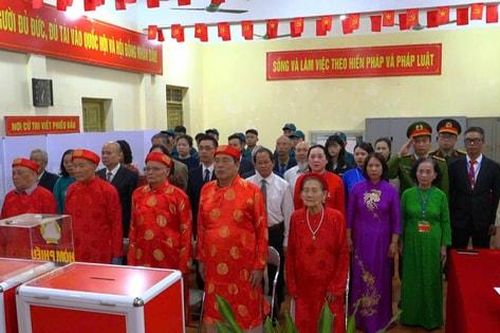 Không khí ngày hội non sông tại xã Thanh Trì