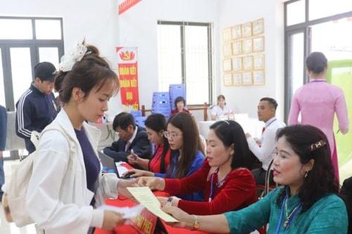Xã Bình Minh: Đến 15h, 81,9% cử tri đã tham gia bỏ phiếu