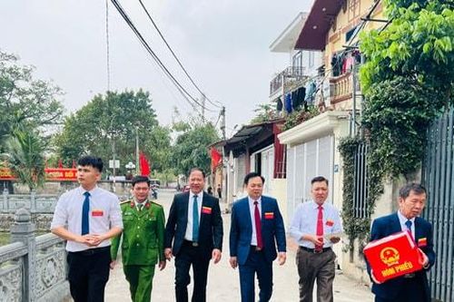 Xã Tam Hưng: 6 đơn vị bầu cử đạt tỷ lệ 100% cử tri tham gia bỏ phiếu