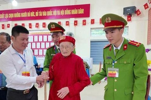 Mạch ngầm truyền thống trong 'ngày hội non sông'