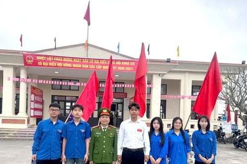 Đại Xuyên: Các lực lượng chung tay hỗ trợ ngày hội bầu cử