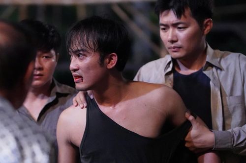 'Quỷ nhập tràng 2' yếu kém từ kịch bản đến diễn xuất