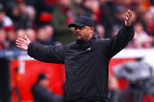 Bayern Munich đối mặt tình huống chưa từng có