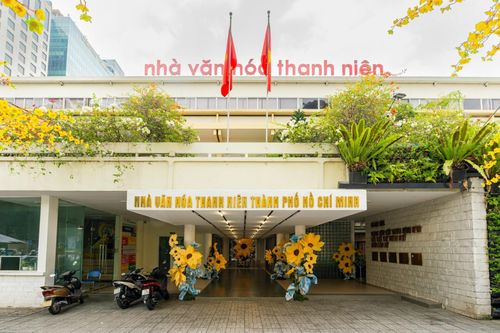 Nhìn lại Nhà Văn hóa Thanh niên TP.HCM trước khi tháo dỡ