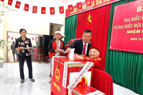 Gửi trọn niềm tin, tấm lòng đối với Tổ quốc