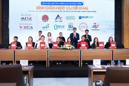 'Bình dân học vụ': Các đơn vị 'cầm tay chỉ việc' cho hộ kinh doanh khai thuế