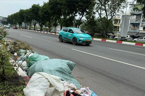 TPHCM đảm bảo vệ sinh mặt đường, vỉa hè không gián đoạn