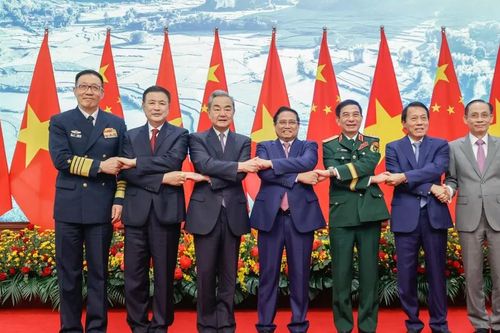 Thủ tướng Phạm Minh Chính tiếp Bộ trưởng các bộ: Ngoại giao, Quốc phòng và Công an Trung Quốc