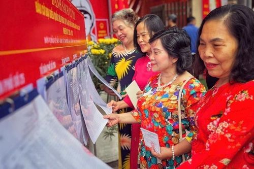 Bầu cử tại Hà Nội tính đến 22h ngày 15/3