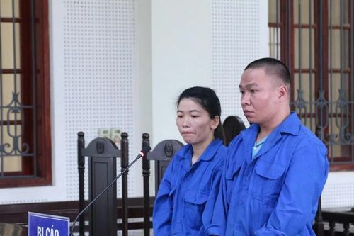 Bỏ lại vợ cùng ma túy để tẩu thoát khi thấy công an