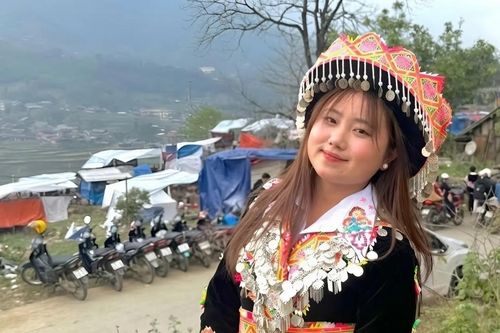 Từ số 0 về ngoại ngữ, cô gái Sa Pa 'đổi đời' nhờ tiếng Anh