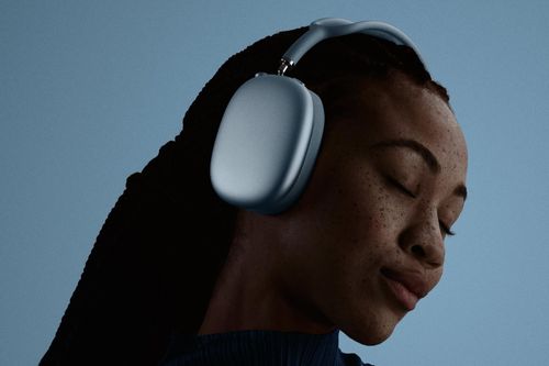 Apple ra mắt tai nghe AirPods Max 2 giá 15 triệu đồng