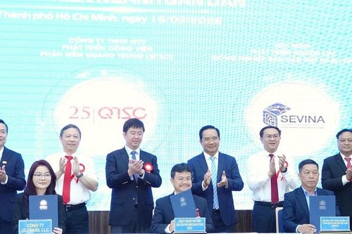 Chủ tịch TPHCM 'đặt hàng' 3 nhiệm vụ cho Công viên phần mềm Quang Trung