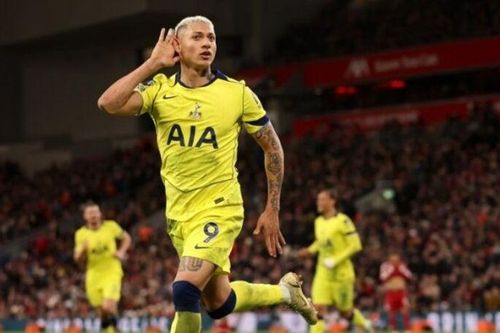Richarlison gỡ hòa phút 90, Liverpool bỏ lỡ cơ hội vào top 4