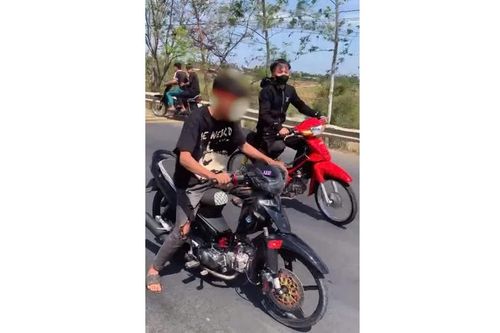 Truy tìm nhóm thanh niên tụ tập đua xe trên đường Trường Sơn Đông