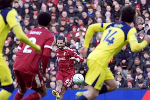 Chấm điểm Liverpool hòa Tottenham 1-1: Szoboszlai rực sáng giữa nỗi lo hàng thủ