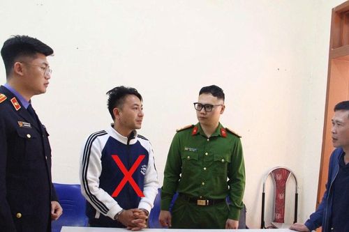 Công an tỉnh Sơn La bắt quả tang đối tượng vận chuyển 3 bánh heroin từ biên giới