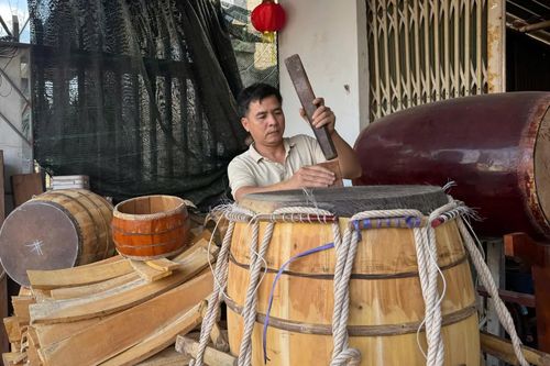 Những người giữ nghề làm trống