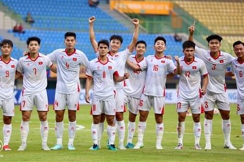Trẻ hóa lực lượng, bước chuẩn bị cho chu kỳ mới của bóng đá Việt Nam