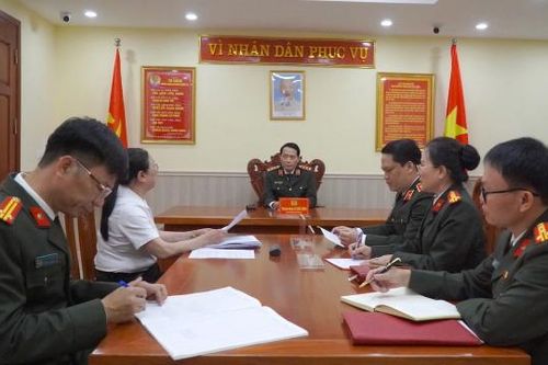 Thứ trưởng Lê Quốc Hùng tiếp công dân định kỳ tháng 3/2026