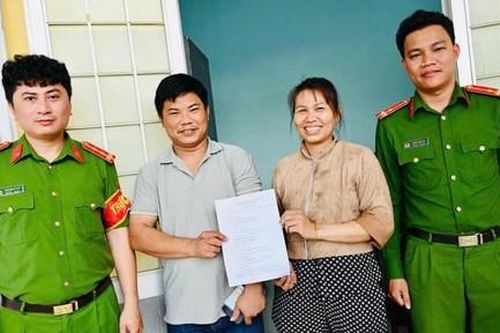 Tây Ninh: Bất ngờ có 164 triệu đồng chuyển vào tài khoản, người phụ nữ liền báo công an