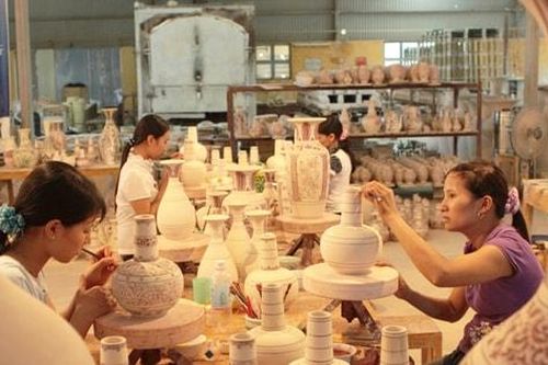 Giữ gìn bản sắc, khẳng định thương hiệu, vươn ra 'biển lớn'