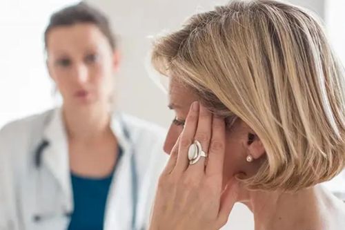 Mãn kinh sớm là 'tuổi thọ ngắn'?: Phụ nữ có 3 biểu hiện này thường có cơ thể trường thọ
