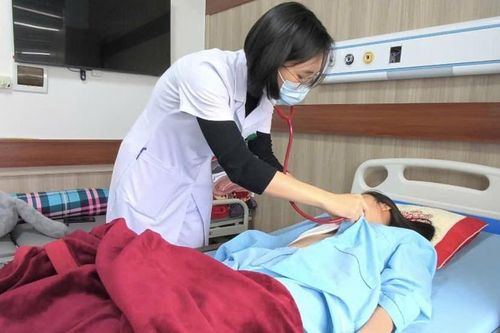 Nữ sinh 16 tuổi nguy kịch vì siêu vi khuẩn tụ cầu vàng tấn công từ dấu hiệu nhiều người Việt mắc phải