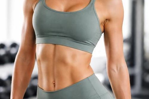 Tư thế yoga giúp tăng cơ bụng hiệu quả hơn nhiều lần gập bụng