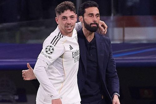 Arbeloa: 'Tôi sẽ ở lại Real Madrid 15 năm nữa'