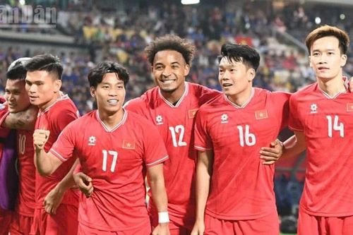 Văn Hậu, Hoàng Hên góp mặt trong danh sách đội tuyển Việt Nam