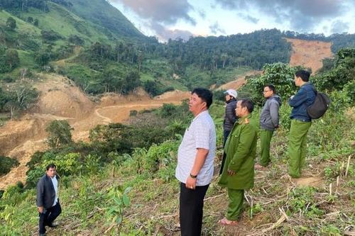 Đà Nẵng công bố tình huống khẩn cấp do sạt lở tại 2 xã miền núi