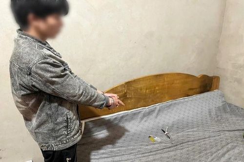 Trữ 'đá' để 'đập' dần