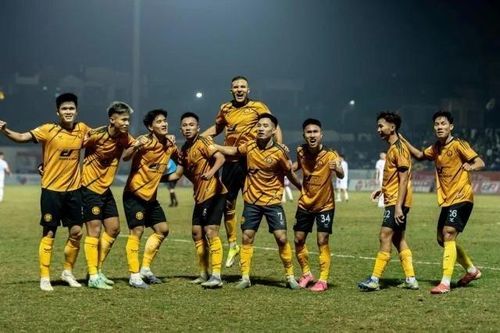 Đông Á Thanh Hóa 'nín thở' chờ phán quyết từ FIFA