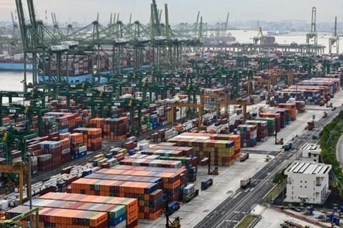Bất ổn địa chính trị gia tăng, xuất khẩu Singapore đảo chiều