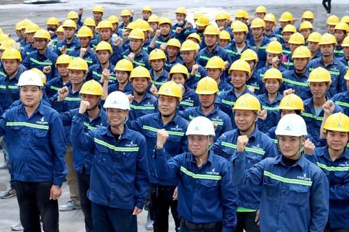 Vingroup tuyển 25.000 nhân sự cho các dự án hạ tầng do SGC triển khai