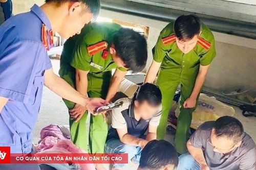 Từ đối tượng dương tính ma túy, triệt xóa 'kho' hàng cấm trong nhà dân