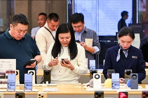 Oppo, Vivo đồng loạt tăng giá smartphone