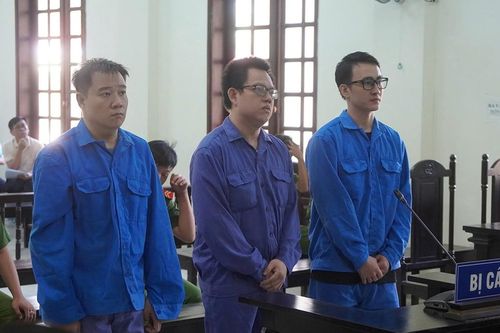 Bán giấy công tác xã hội khống cho sinh viên STU, 2 cựu cán bộ đoàn lãnh án