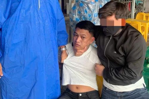 Đang cắt rau ngoài đồng, người phụ nữ ở Đà Nẵng bị siết cổ, cướp tài sản