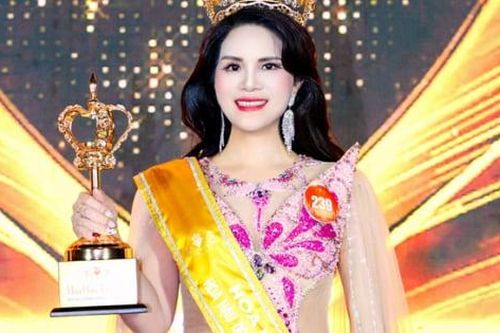 Ứng xử thông minh, người đẹp Kinh Bắc giành danh hiệu Hoa hậu Trí tuệ