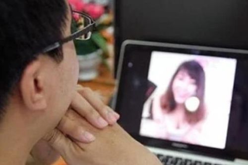 Đề xuất phạt đến 20 triệu đồng nếu livestream các hành vi hở hang