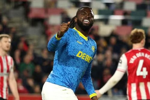 Brentford 2-2 Wolves: Tolu Arokodare rực sáng giúp Bầy sói giật lại 1 điểm kịch tính