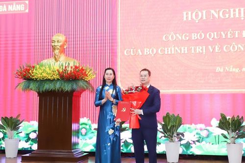 Đồng chí Nguyễn Mạnh Hùng giữ chức vụ Phó Bí thư Thành ủy Đà Nẵng